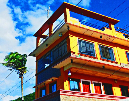 Shalom Guest House and Resto Bar