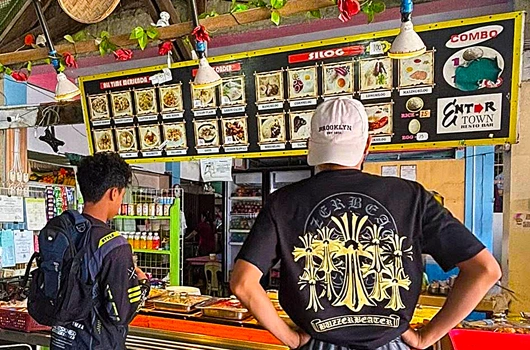 Enter Town Resto Bar