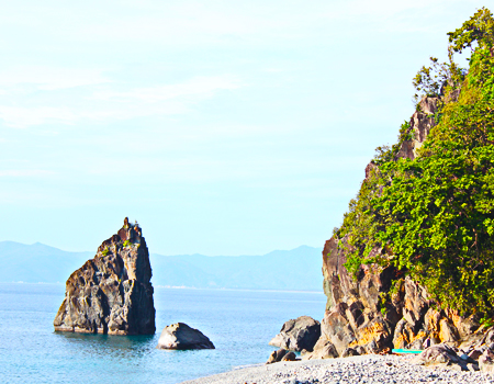 Ampere Beach and Rock Formations