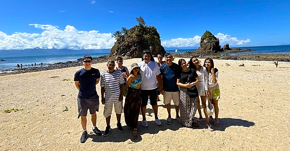 Diguisit Beach and Aniao Islets